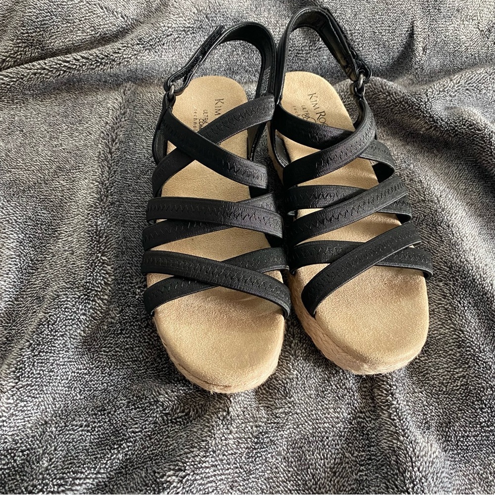 Kim Rogers Cassandra Black Strappy Platform Sandals Comfort Women's Size 6.5M